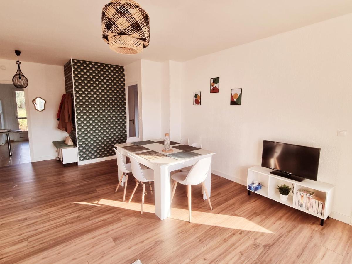 Bel Appartement Centre Ville 3 Chambres Сен-Флоран Экстерьер фото